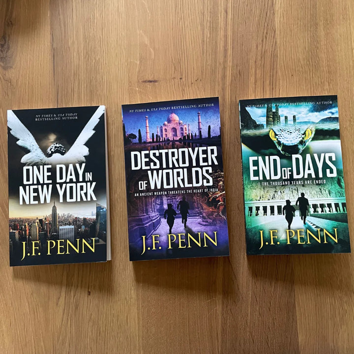 ARKANE Thriller Bundle: One Day in New York #7, Destroyer of Worlds #8, End of Days #9