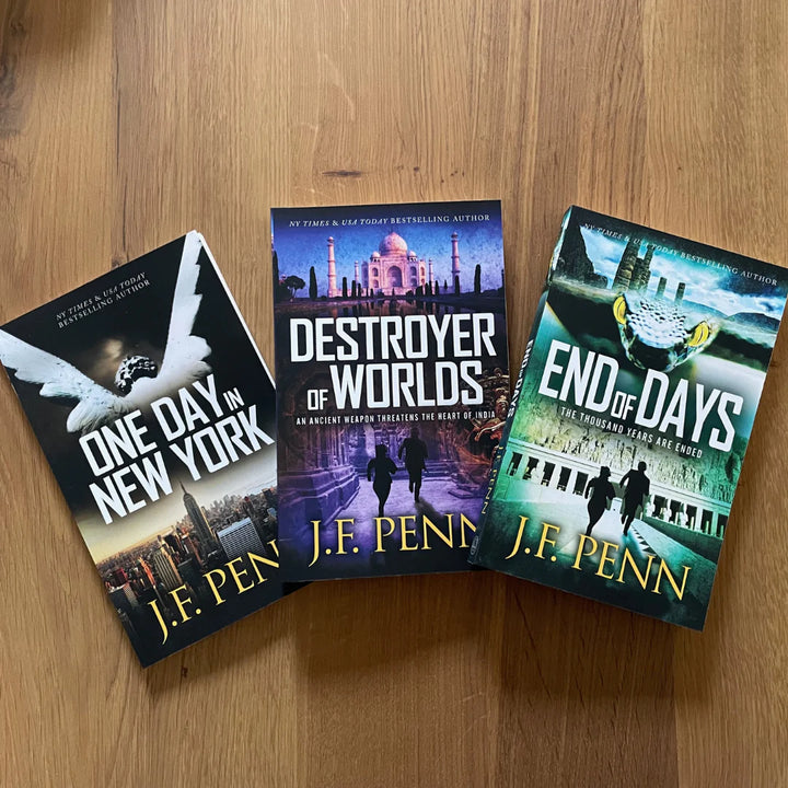 ARKANE Thriller Bundle: One Day in New York #7, Destroyer of Worlds #8, End of Days #9