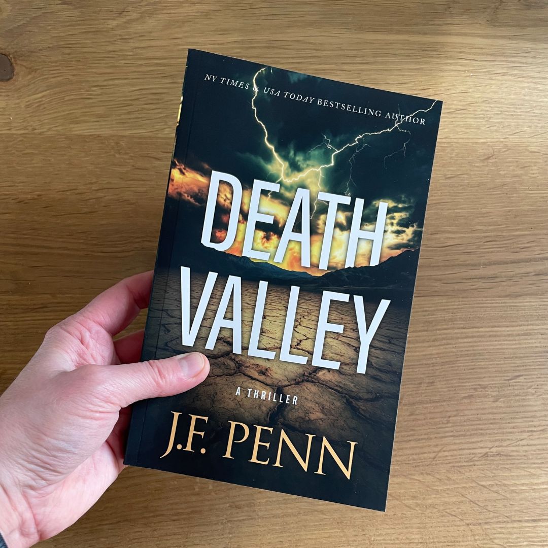 Death Valley. A Thriller. Paperback